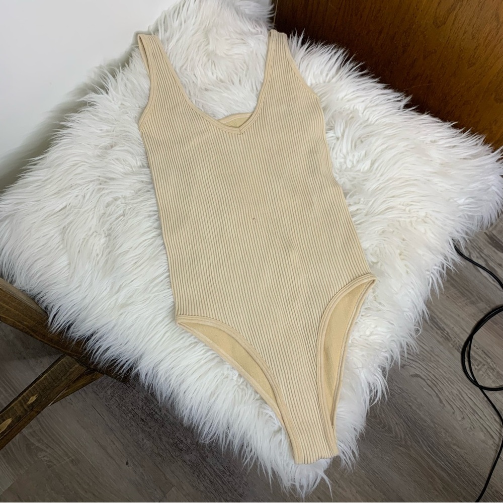 Aura Ribbed Bodysuit